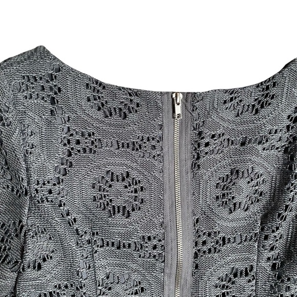 Adrianna Papell Gray Crochet Eyelet Sheath Dress — Size 6 Elegant Lined Classic - Picture 9 of 12